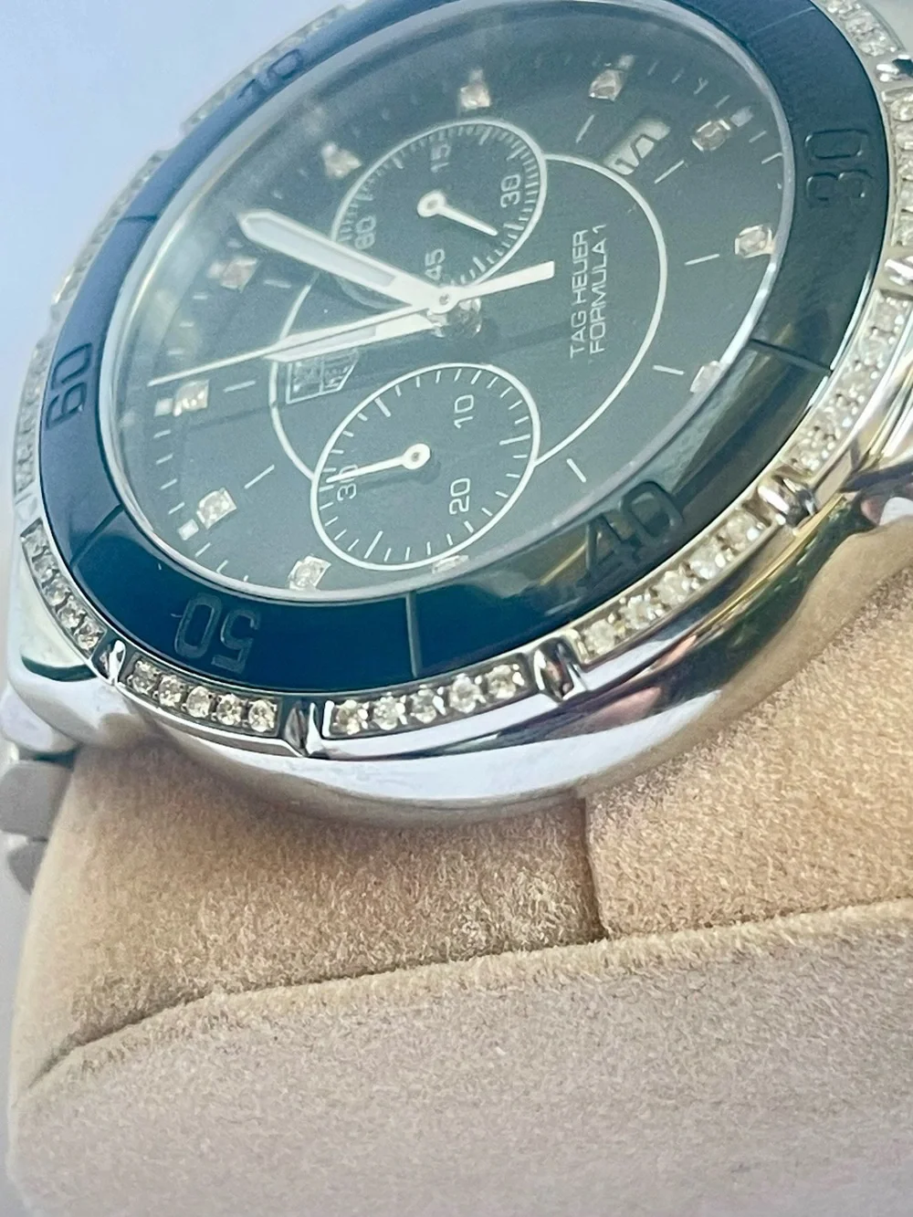 Tag Heuer stunning tag